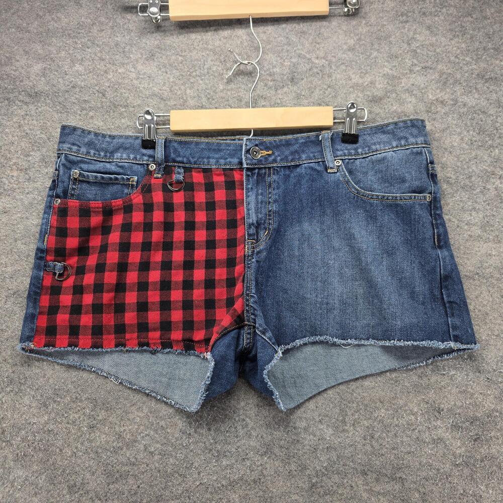Blackheart Shorts Juniors 19 Blue Cut-Off Denim Low Rise Buffalo Plaid D-Ring